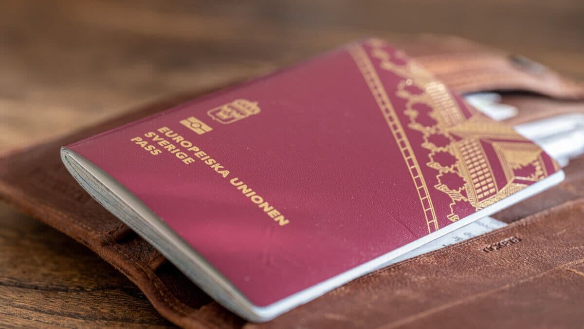 Swedish passport